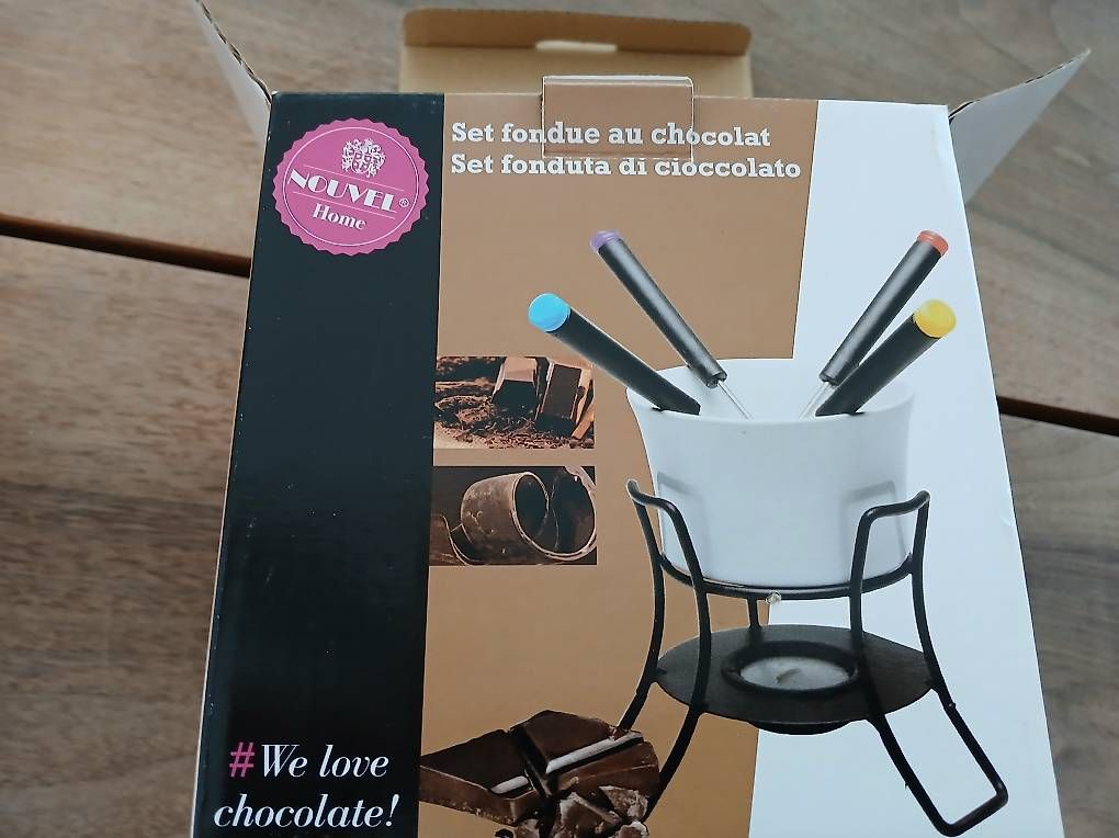 Elettrodomestici da cucina: Schokoladen-Fondue Set – Usato da Rickenbach LU venduto da Bubbliiiii