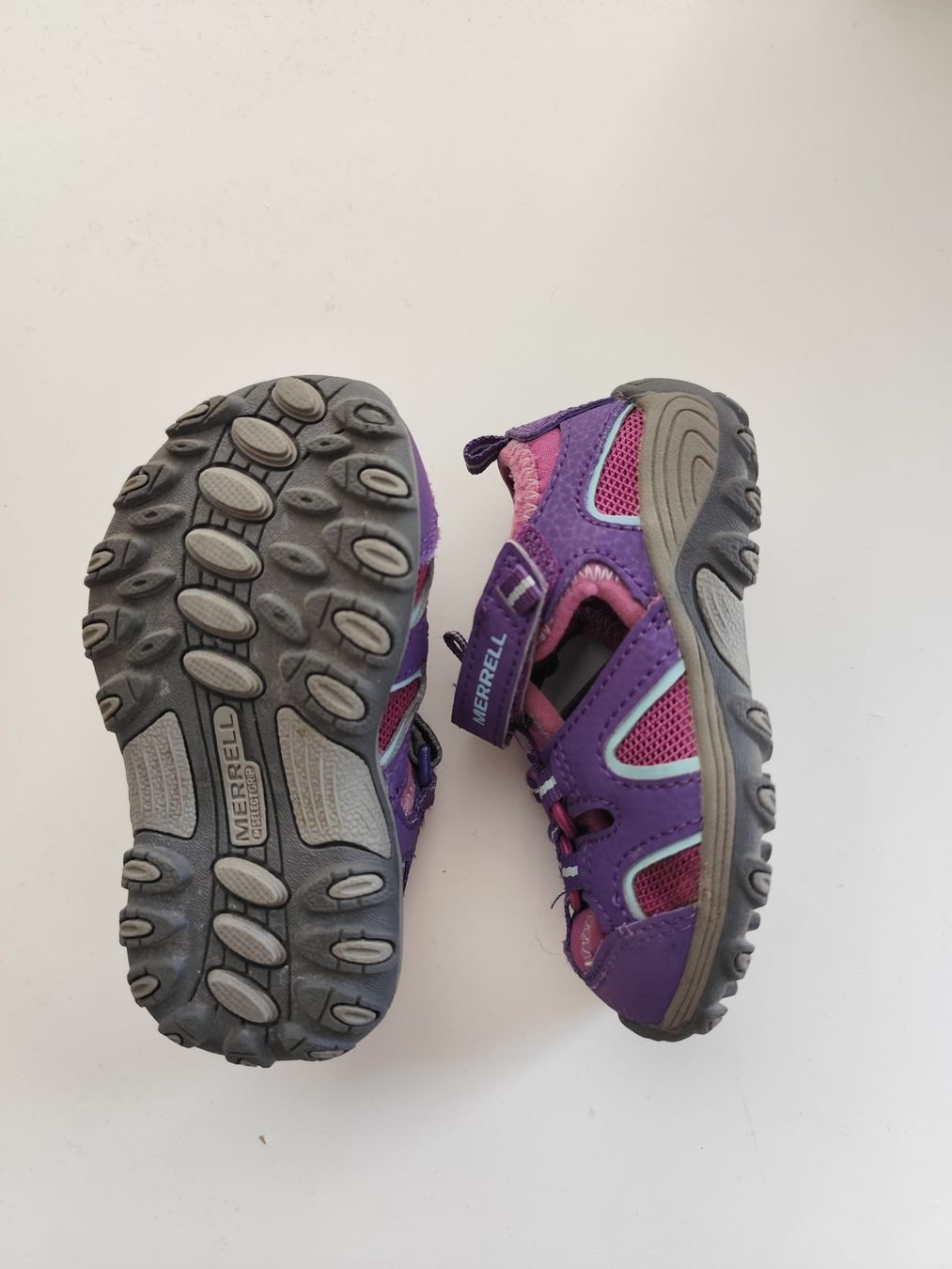 Merrell Scarpe per ragazze: Sandalen Gr 22 – Usato da Liestal venduto da lat_s5fs 1
