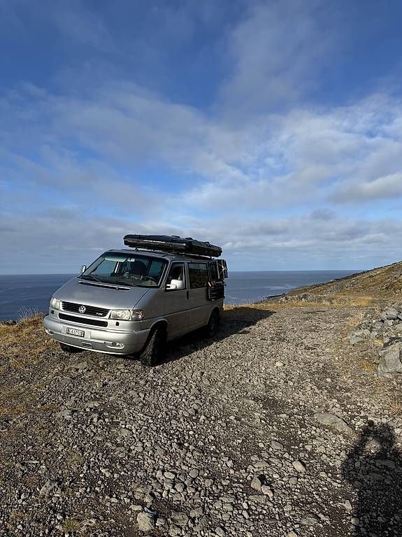 Camping Fahrzeuge: VW T4 Syncro Multivan Sperre 2.5TDI -Getriebe neu – Gebraucht aus Bern von Magazin