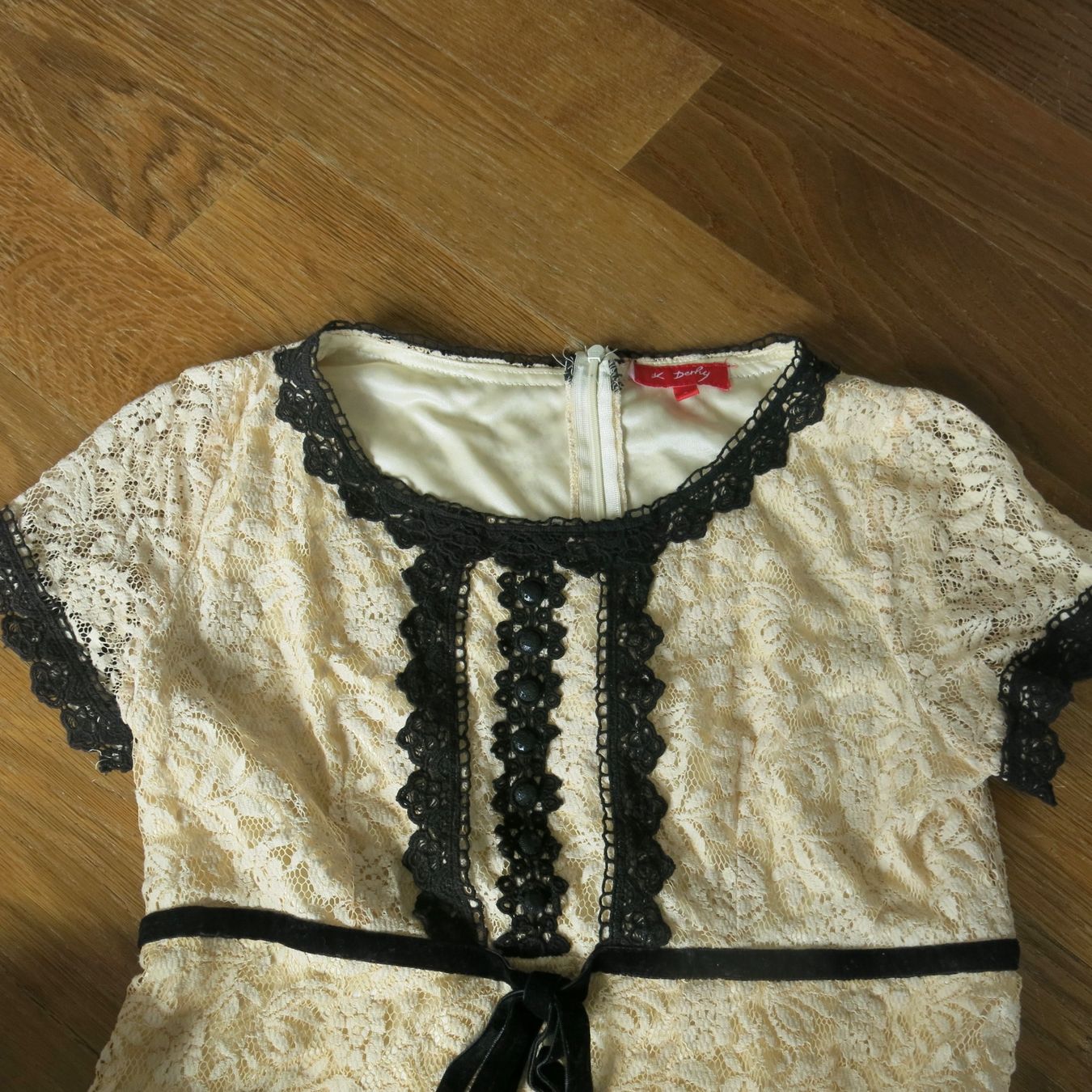 Vestiti: Kleid Gr. S Beige – Nuovo (secondo la descrizione) da Winterthur venduto da Sauter3000