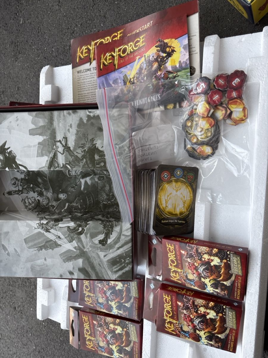 Jeux: KeyForge Ruf der Archonten Starter Set, unvollständig – D'occasion à Kriens par mir_v8ww 2