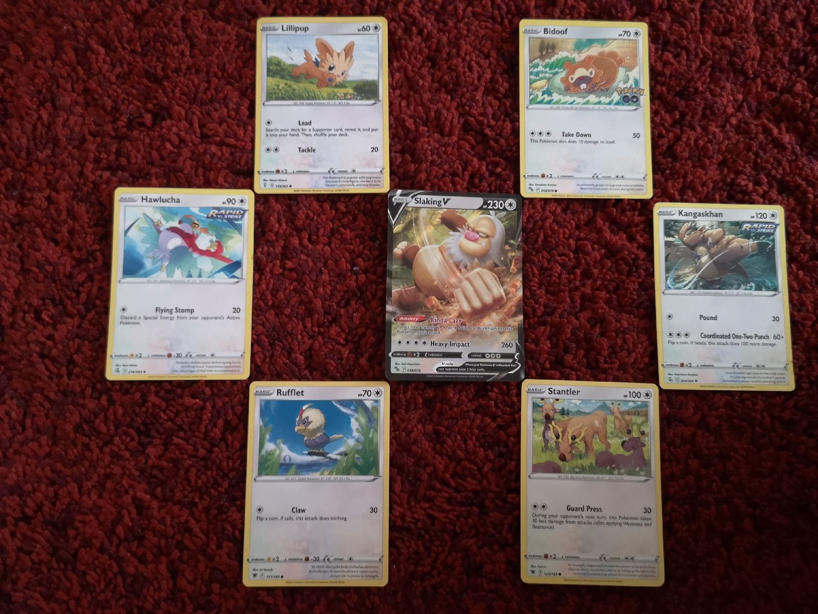 Pokémon Carte collezionabili: Slacking V +6 extra – Usato da Uster venduto da vtosevski