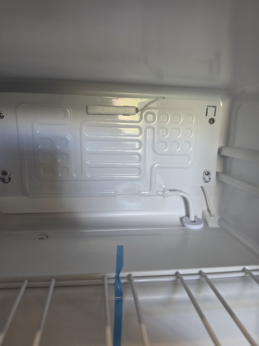 Réfrigérateurs: Minikühlschrank  – D'occasion à Wuppenau par Gastro.Wuppenau 2