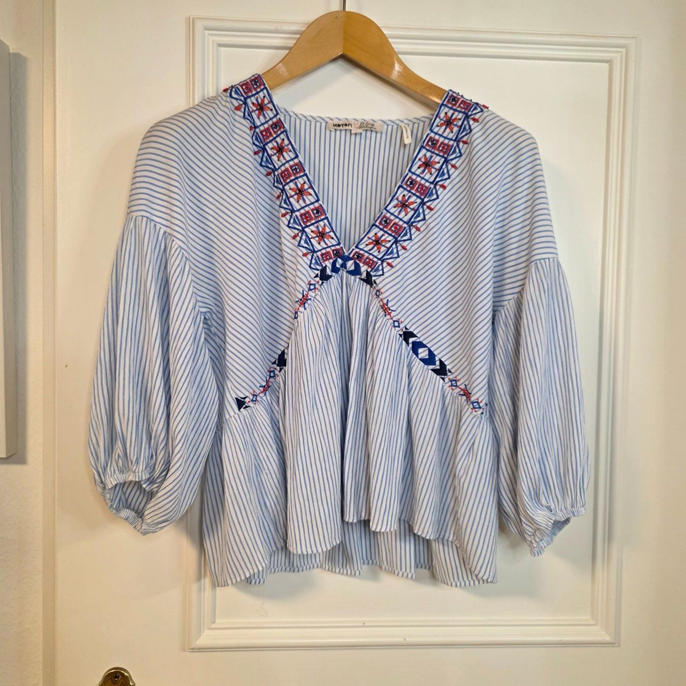 Blusen: Coton Boho Bluse mit Stickerei & Perlen Gr. 38 – Gebraucht aus Wald ZH von CapLux 2