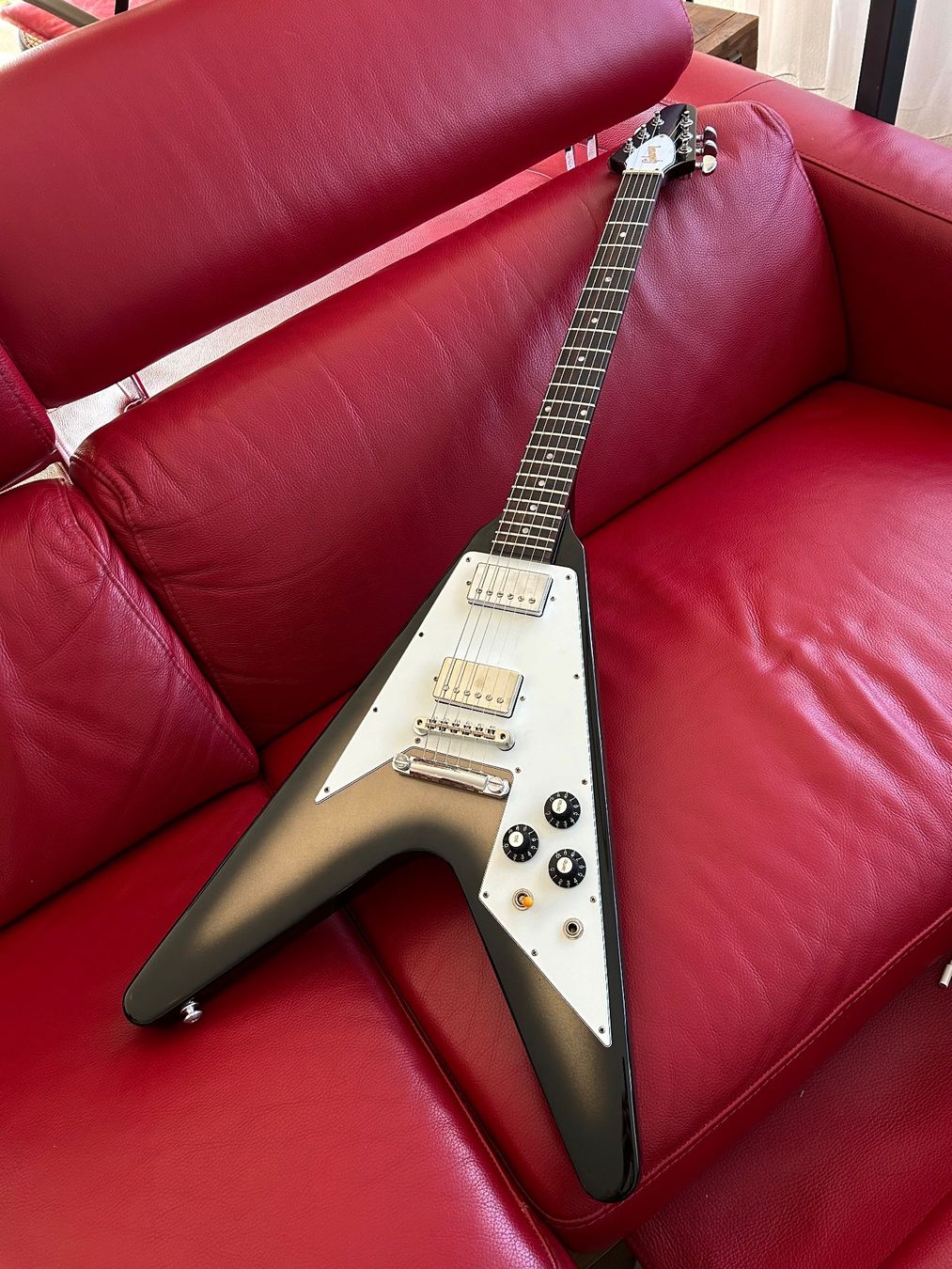 Gibson Strumenti musicali: Gibson Flying V 67 Reissue – Usato da Lufingen venduto da Maettens