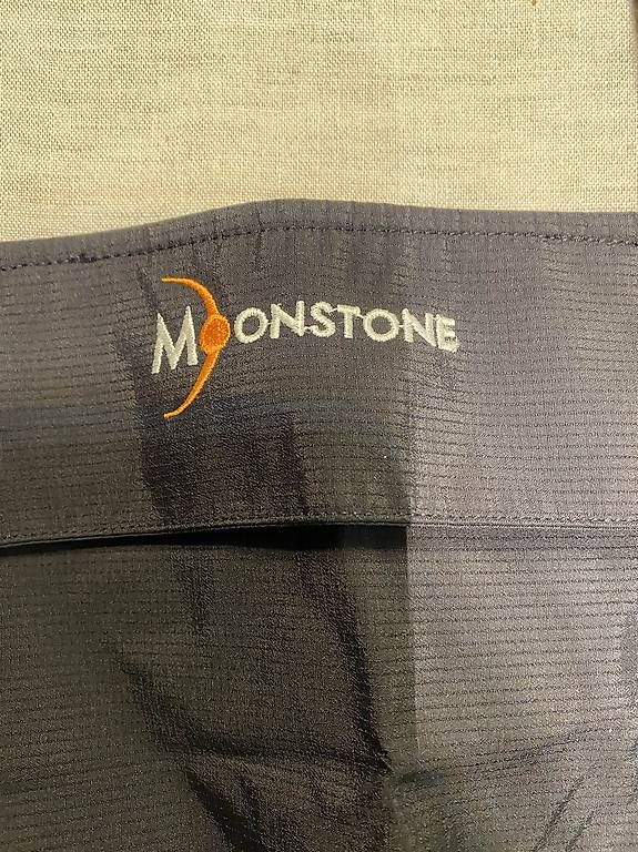 Pantaloni: Latzhose Moonstone Gore-Tex Grösse 54/56 – Usato da Freidorf TG venduto da joanmo 1