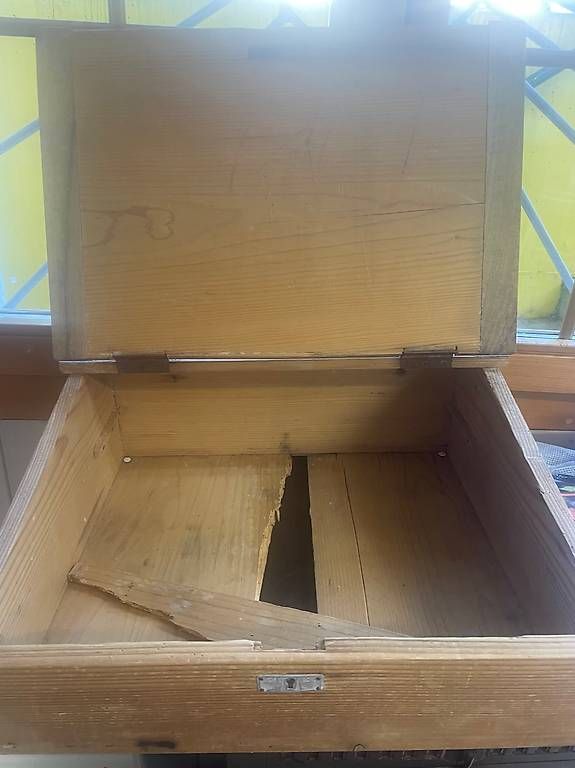 Schreibtische: Alter Pult Aufsatz – Gebraucht aus Oekingen von Brumsi 1