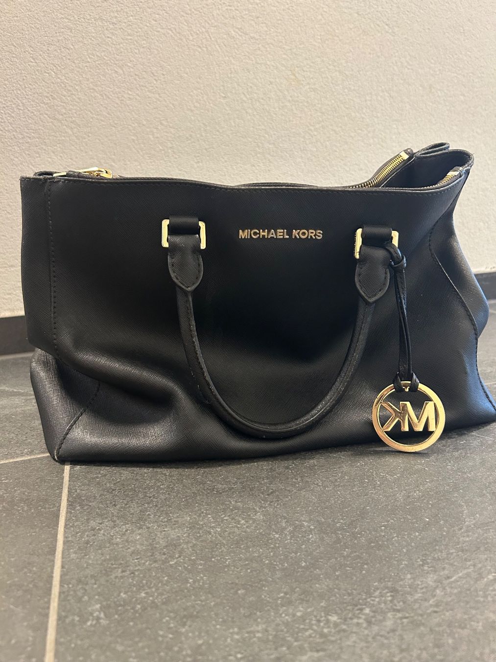 Michael Kors Borse da donna: Sac Mickael Kors noir utilisé – Usato da Bôle venduto da sev_n85b
