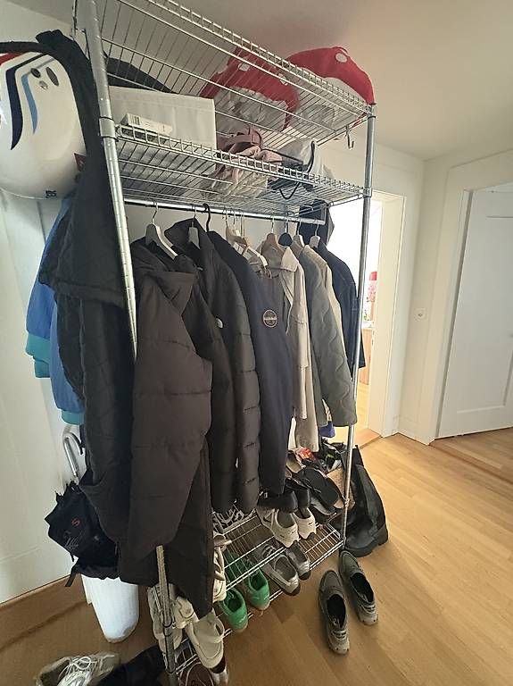 Ikea Guardaroba: Omar Garderobe – Usato da Luzern venduto da noe_8lwp