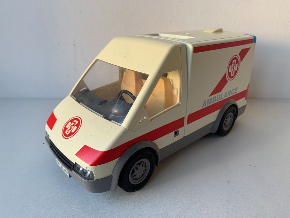 PLAYMOBIL Ambulance Ambulanz Krankenwagen Notfall Auto Kaufen auf Ricardo