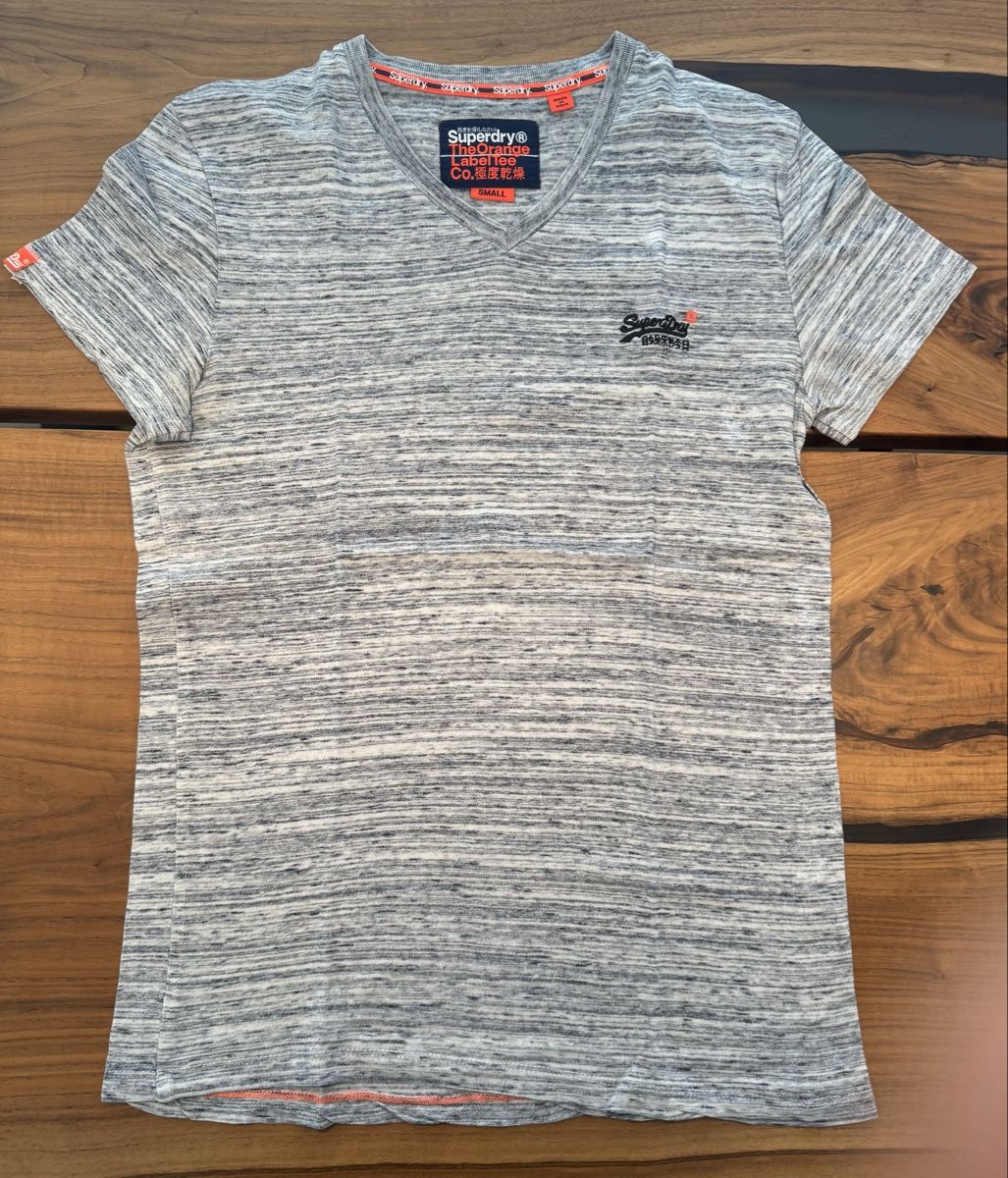 Superdry T-shirt: Superdry T-Shirt Gr. S – Nuovo (secondo la descrizione) da Kollbrunn venduto da Frma18