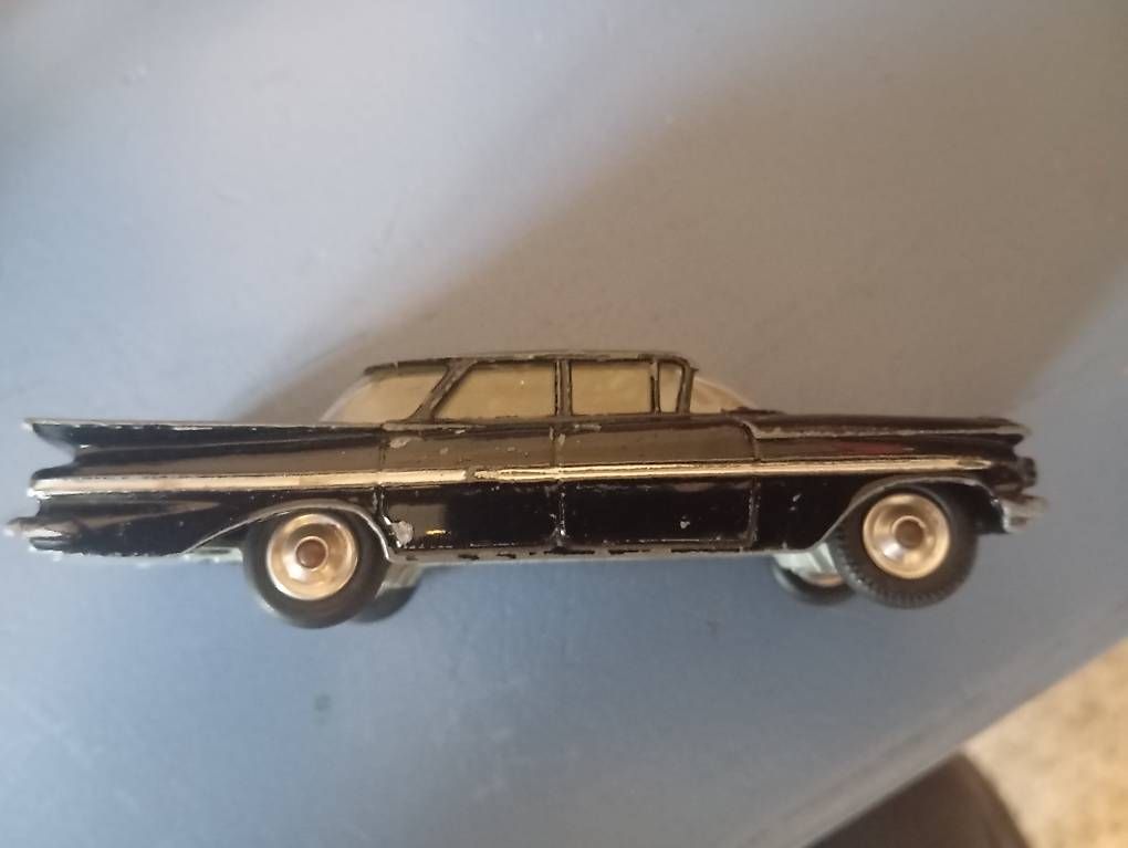 Chevrolet Modellini d'auto: Impala Chevrolet – Usato da Basel venduto da Petergunn 4