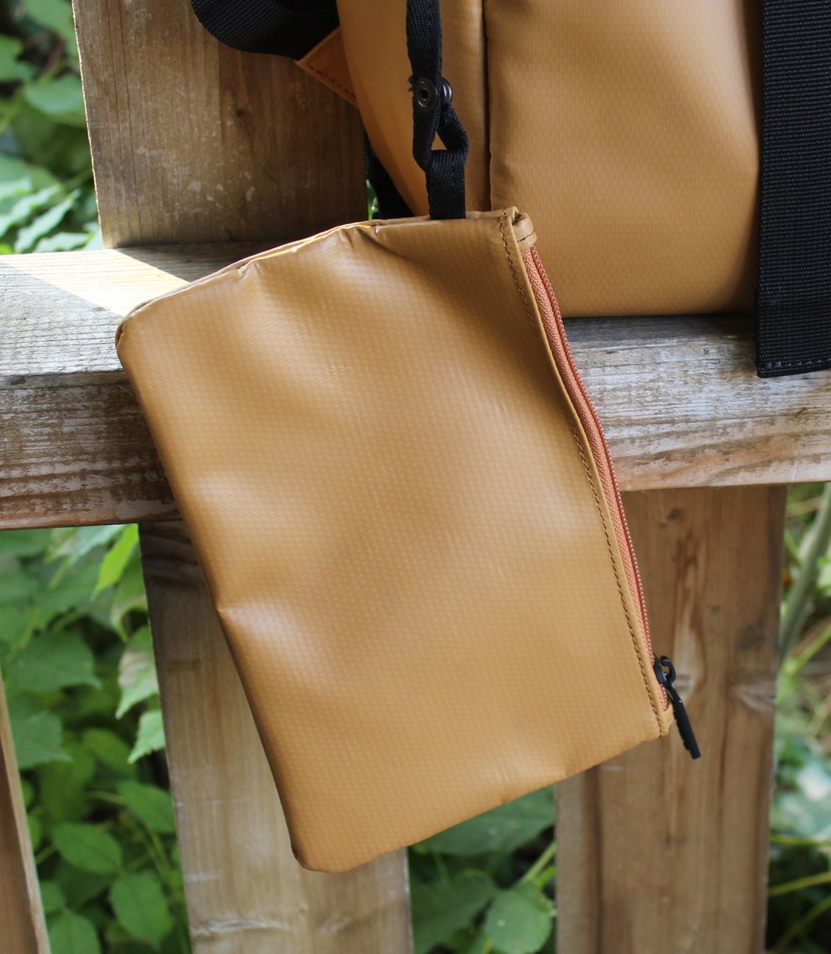 Bree Zaini: Bree Pnch 792 Backpack Rucksack Laptopfach Neu – Nuovo (secondo la descrizione) da Zürich venduto da Auctionata 6