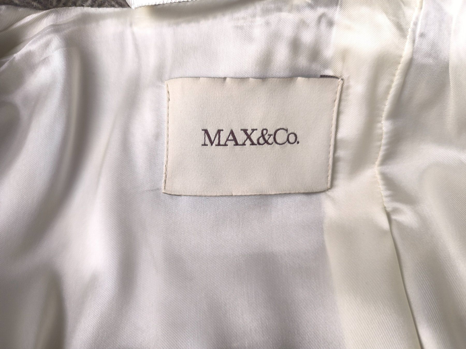Cappotti: MAX&CO -  Doppelreihigen Mantel Grösse 40 – Usato da Rüti ZH venduto da Restwert_Rueti_ZH 4
