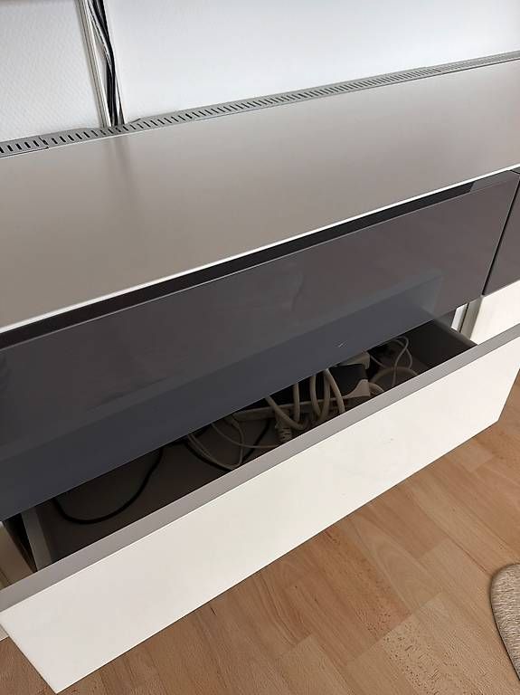 Meubles TV: IKEA komplettes TV Möbelset – D'occasion à Altstätten SG par fri_2q5z 2