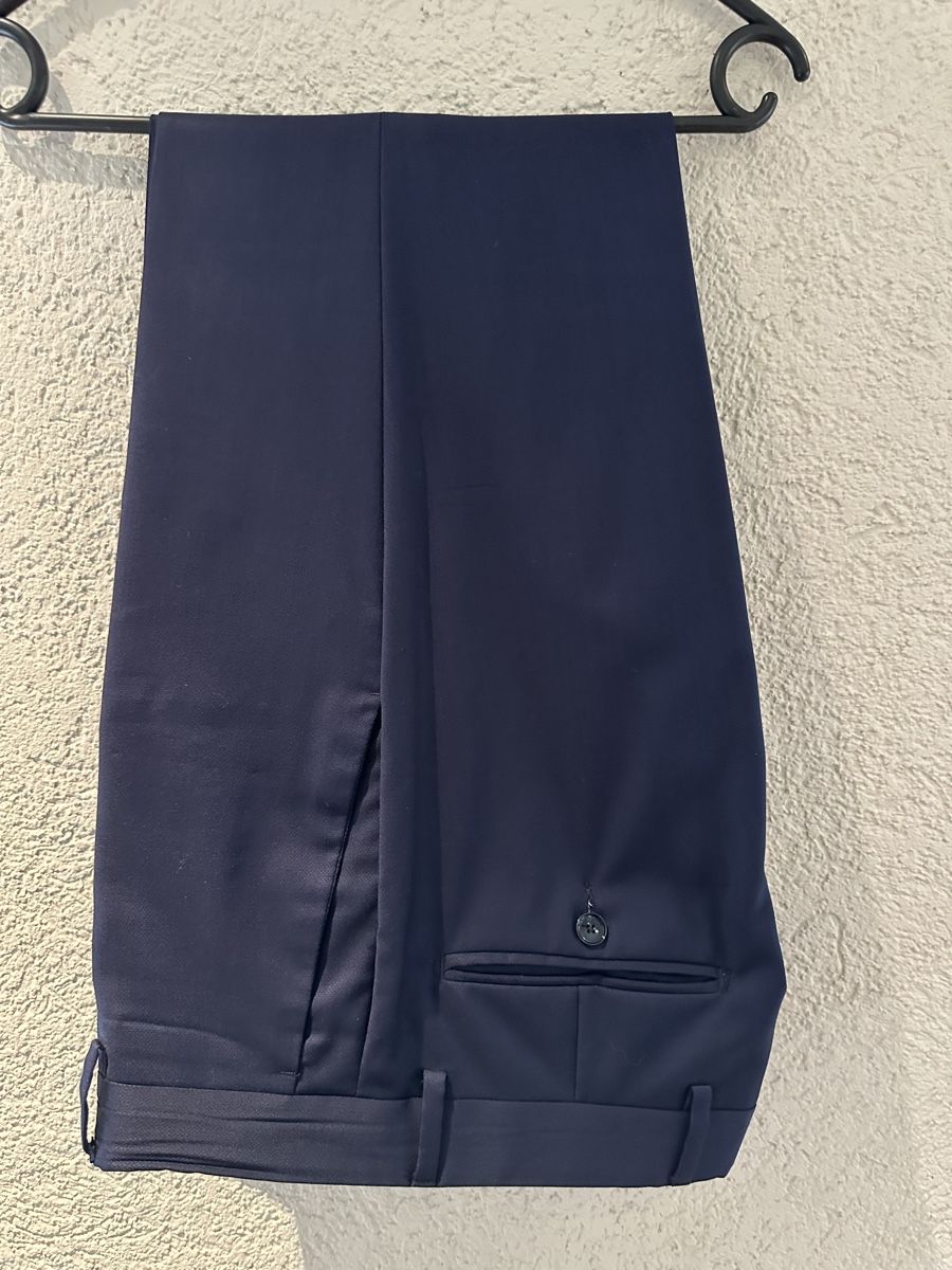 Costumes: Costume Paoloni – D'occasion à Les Bioux par ann_g9bh 7