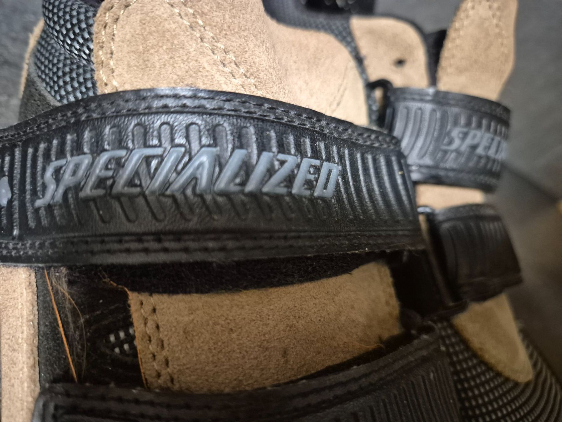 Specialized Scarpe da uomo: Specialized bicycle clip-in shoes – Usato da Essertes venduto da onezoneplay 8