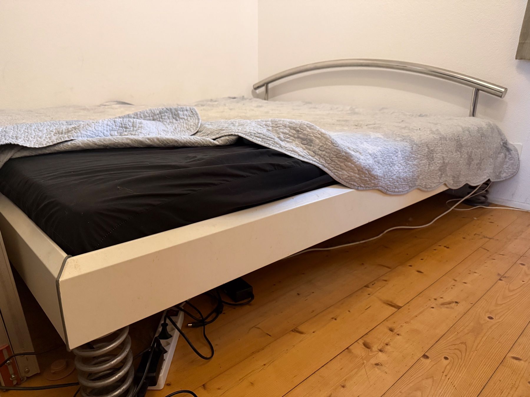 Hasena Letti: Doppelbett Hasena – Usato da Urtenen-Schönbühl venduto da I.Scheuter