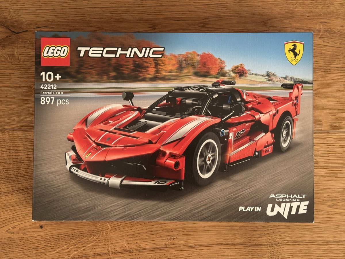 Lego Giocattoli: Lego Technic Ferrari – Nuovo e nell'imballaggio originale da Hausen am Albis venduto da Tuchen83
