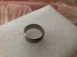 Edelstahl Ring 201, klassisch elegant, silberfarben, neu