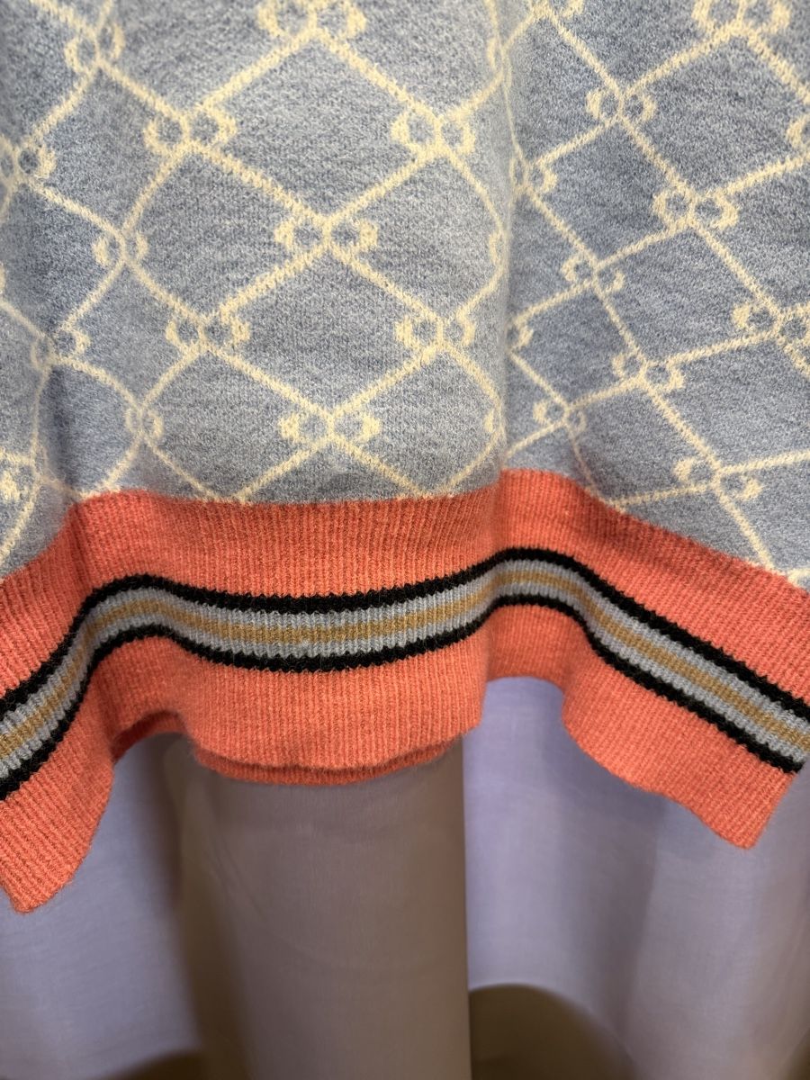 Pullover & Sweatshirts: Winter Pullover, Grösse L, hellblau/rosa, Neu – Neu (gemäss Beschreibung) aus Walde AG von Hanutta 1