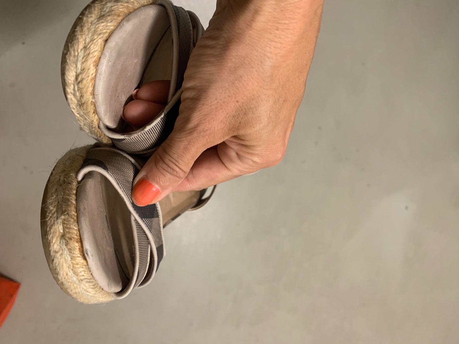 Scarpe da donna: Burberry sandalen – Usato da Zürich venduto da Nikuska32 4
