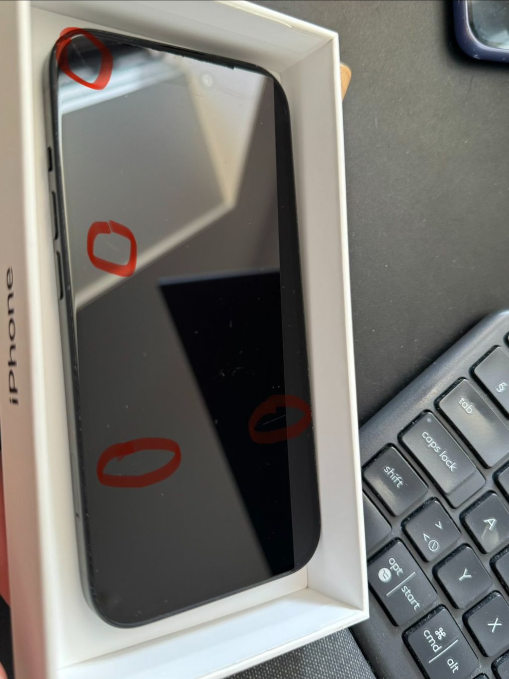 Apple Telefoni cellulari / Smartphones: iPhone 15 Noir 128GB-92% – Usato da Chatelaine venduto da lae_7h8n 9