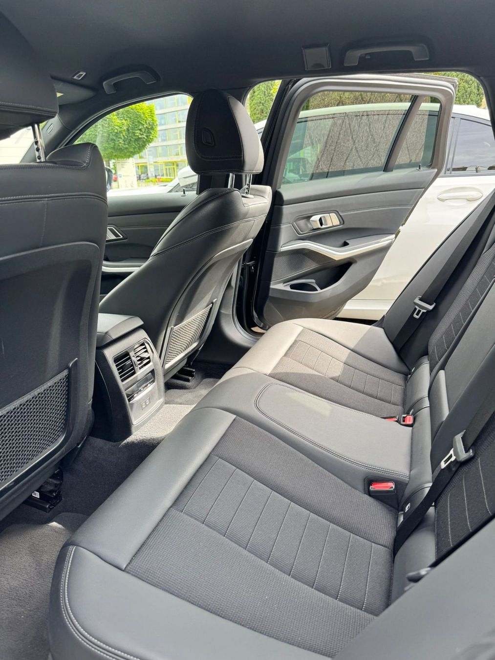 BMW Automobili: BMW 320d x Drive – Usato da St. Gallen venduto da mare09 6