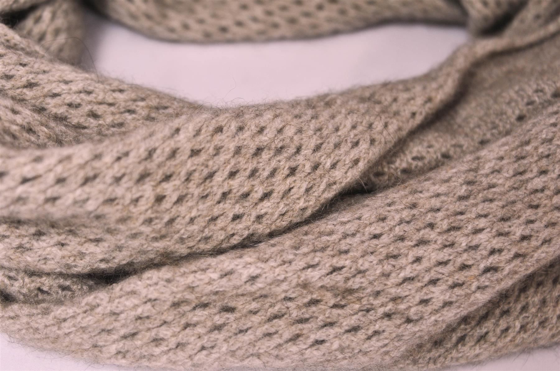 Foulard & Sciarpe: Possum Rundhalstuch - Wabenmuster beige – Nuovo e nell'imballaggio originale da Zollikofen venduto da marys-choice 1