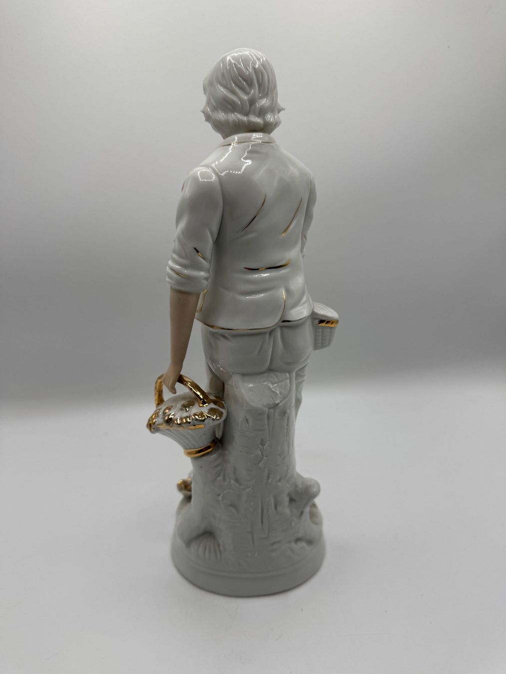 Statuette: Porzellan Figur – Usato da Sachseln venduto da BONATI01 4