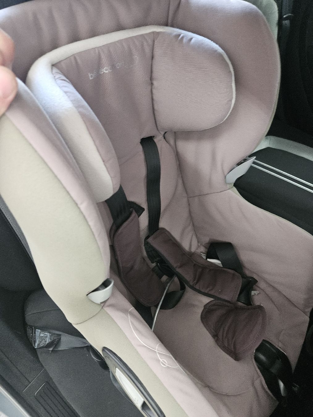 Seggiolini per auto: Bébé Confort AXISS GR. 1/9-18 Kg – Usato da Oberrohrdorf venduto da Mikee865 3