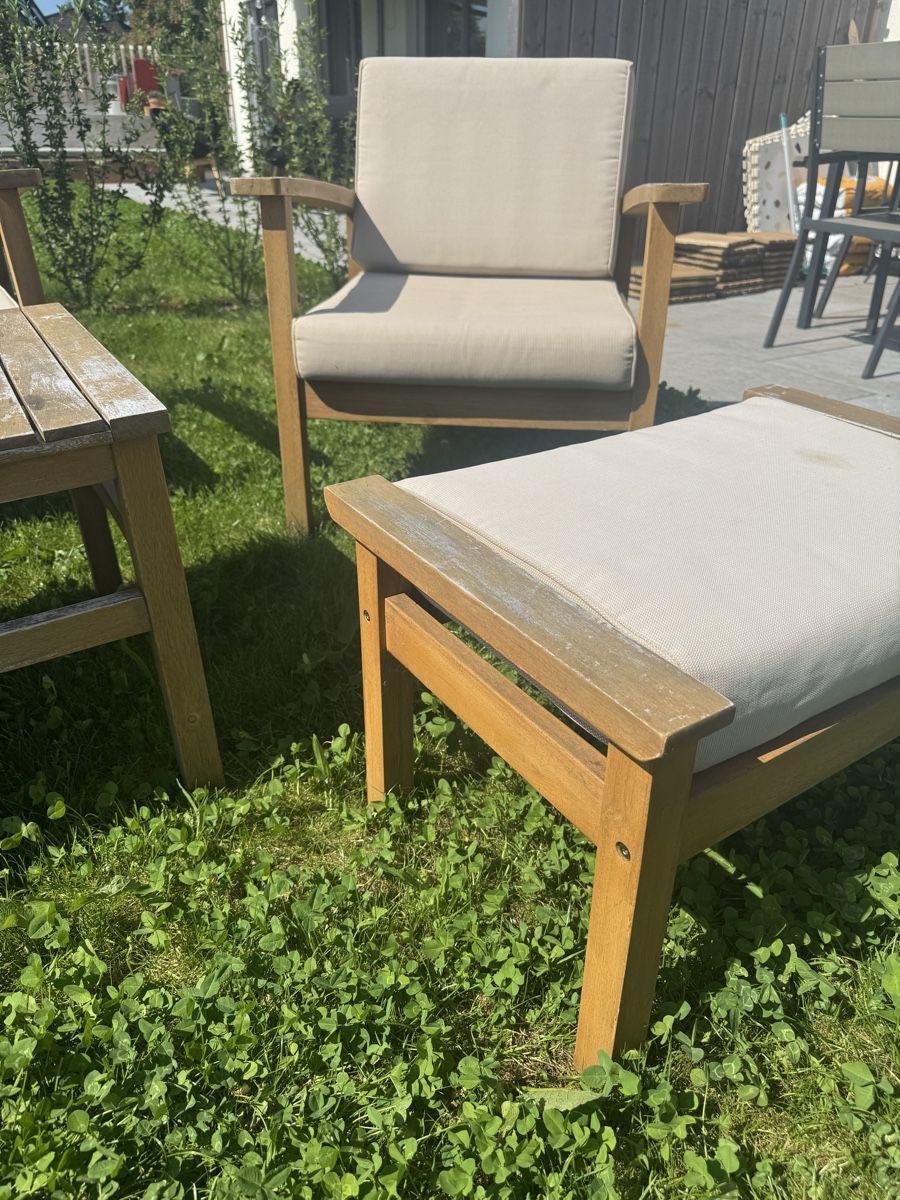 Set di tavolo e panche: Rustic Wooden Garden Set - Sofa, Chairs, Table, Footstool – Usato da Herrliberg venduto da ton_xgs8 7