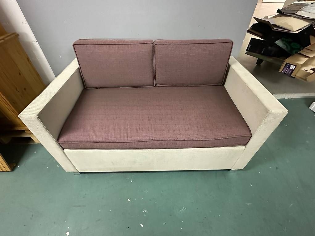 Sofas: 2er Outdoor Sofa für Balkon, Terrasse oder Garten – Gebraucht aus Triesen von FAOS97