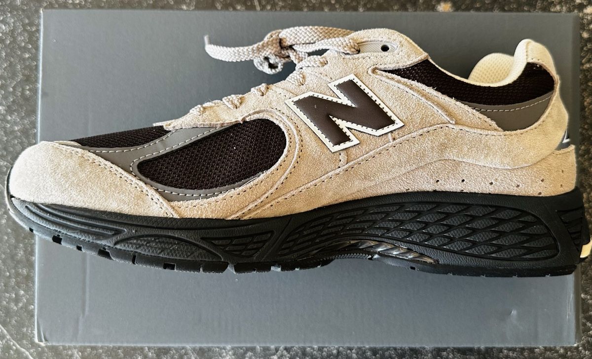 New Balance Scarpe da uomo: New Balance 2002R  – Nuovo e nell'imballaggio originale da Biel/Bienne venduto da Akwawini 1