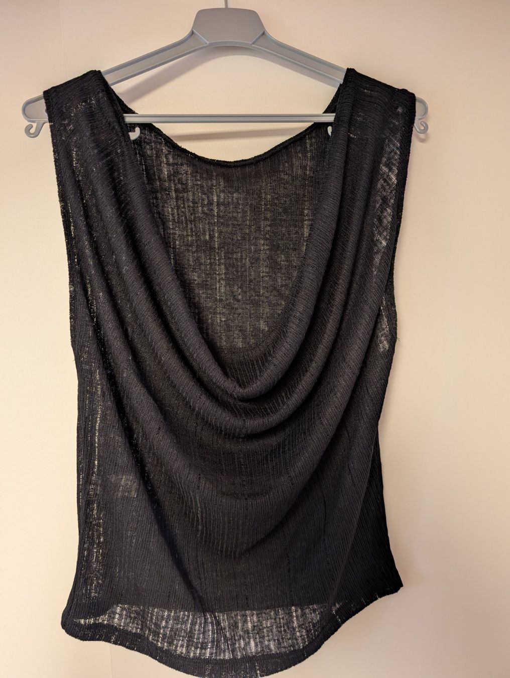 Pull&Bear Top: Pull and bear very sexy top – Usato da Zermatt venduto da msz_nb9h 1