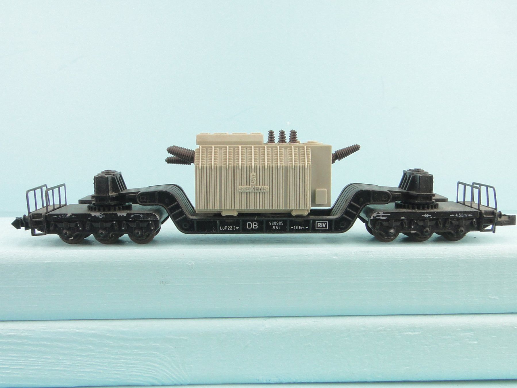 Trix Modelleisenbahnen: Minitrix Spur N Trafowagen der DB Siemens – Gebraucht aus Bülach von Albitrain 1