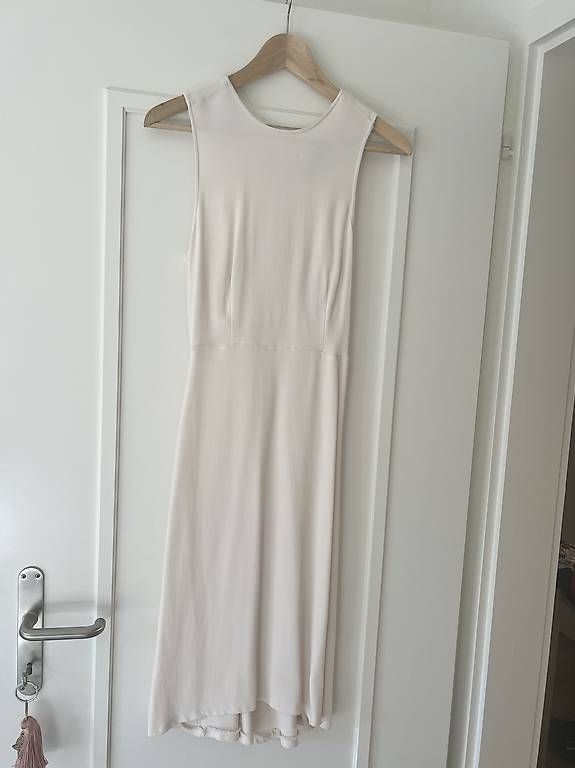 Kleider: Kleid (schlichtes)  – Gebraucht aus Zürich von Sofmas