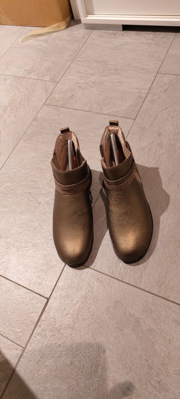 Scarpe da donna: Stiefelette Leder - Damart – Nuovo (secondo la descrizione) da Steckborn venduto da Algass
