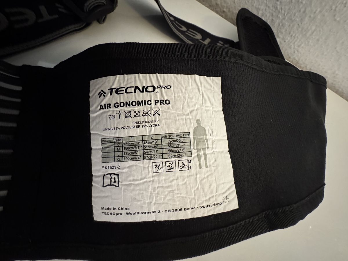 Protezioni & Imbottiture: Rückenpanzer Tecno Pro Grösse M – Nuovo (secondo la descrizione) da Hünenberg venduto da Plauderi1 2