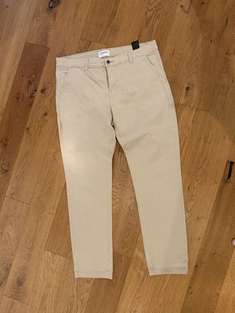 Lindbergh Hose beige Stretch Grösse 30/34 neuwertig