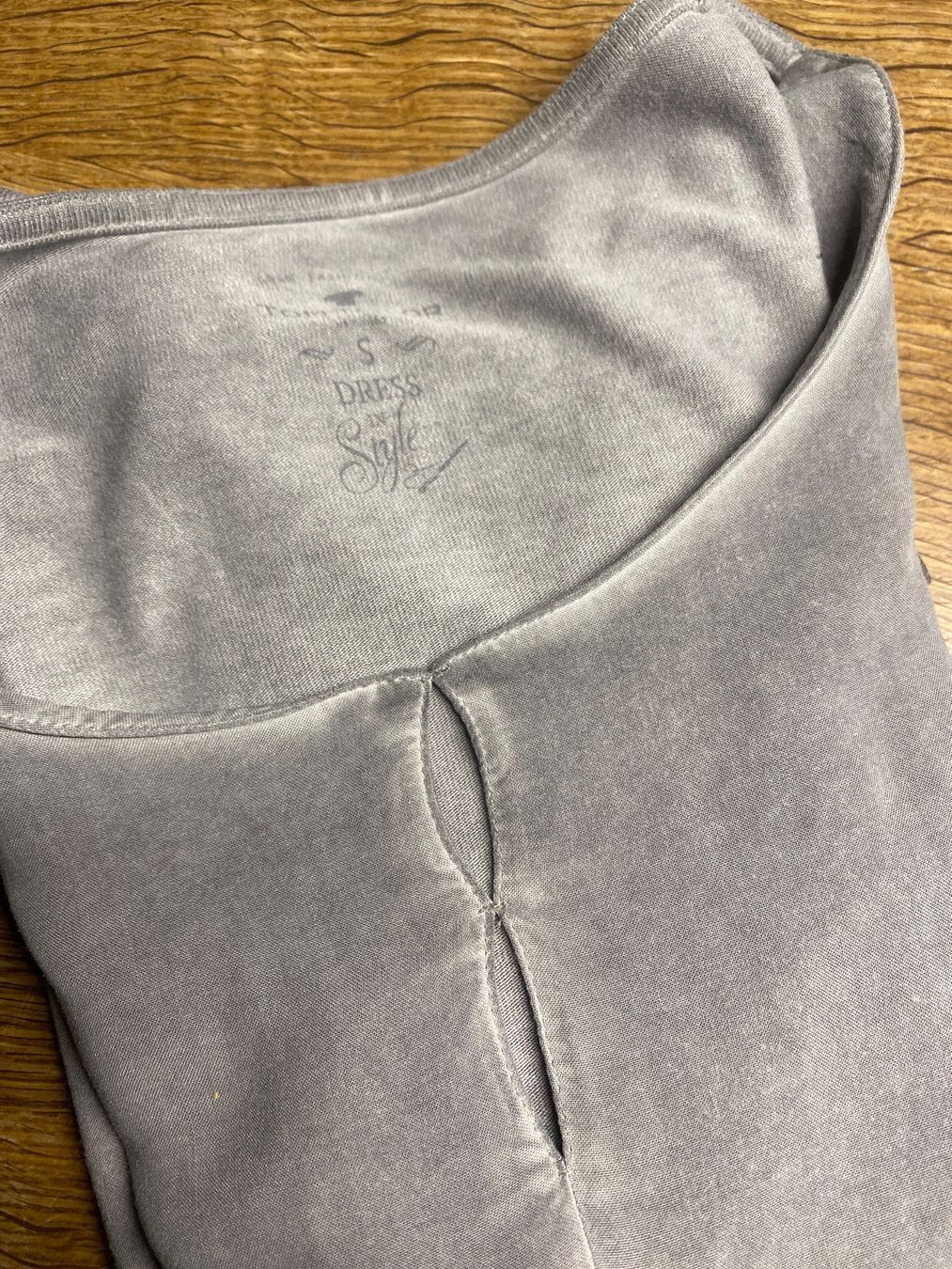 Tom Tailor Maglioni & Felpe: TOM TAILOR SHIRT/PULLOVER Gr.S anthrazit/grau wie NILE – Usato da Frauenfeld venduto da Boldi46 2