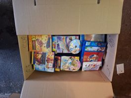 CDs, DVDs und Blueray Disks assortiert