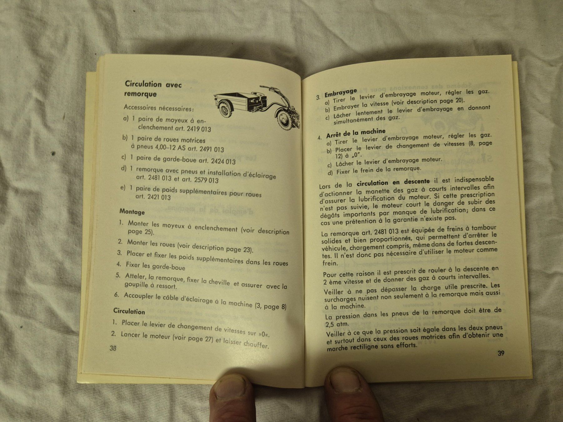 Dokumente: Instructions d'emploi AGRIA 2400 – Gebraucht aus Saxon von pva_fww7 2