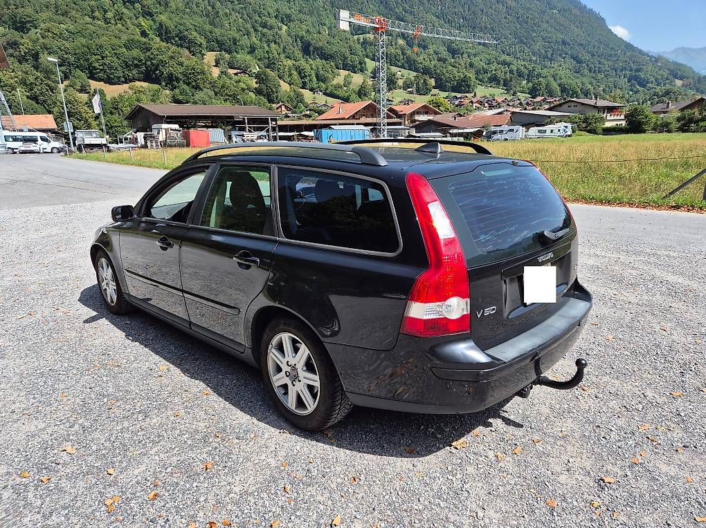 Volvo Autos: Volvo V50 2.0 D – D'occasion à Ringgenberg BE par Klusi13 1