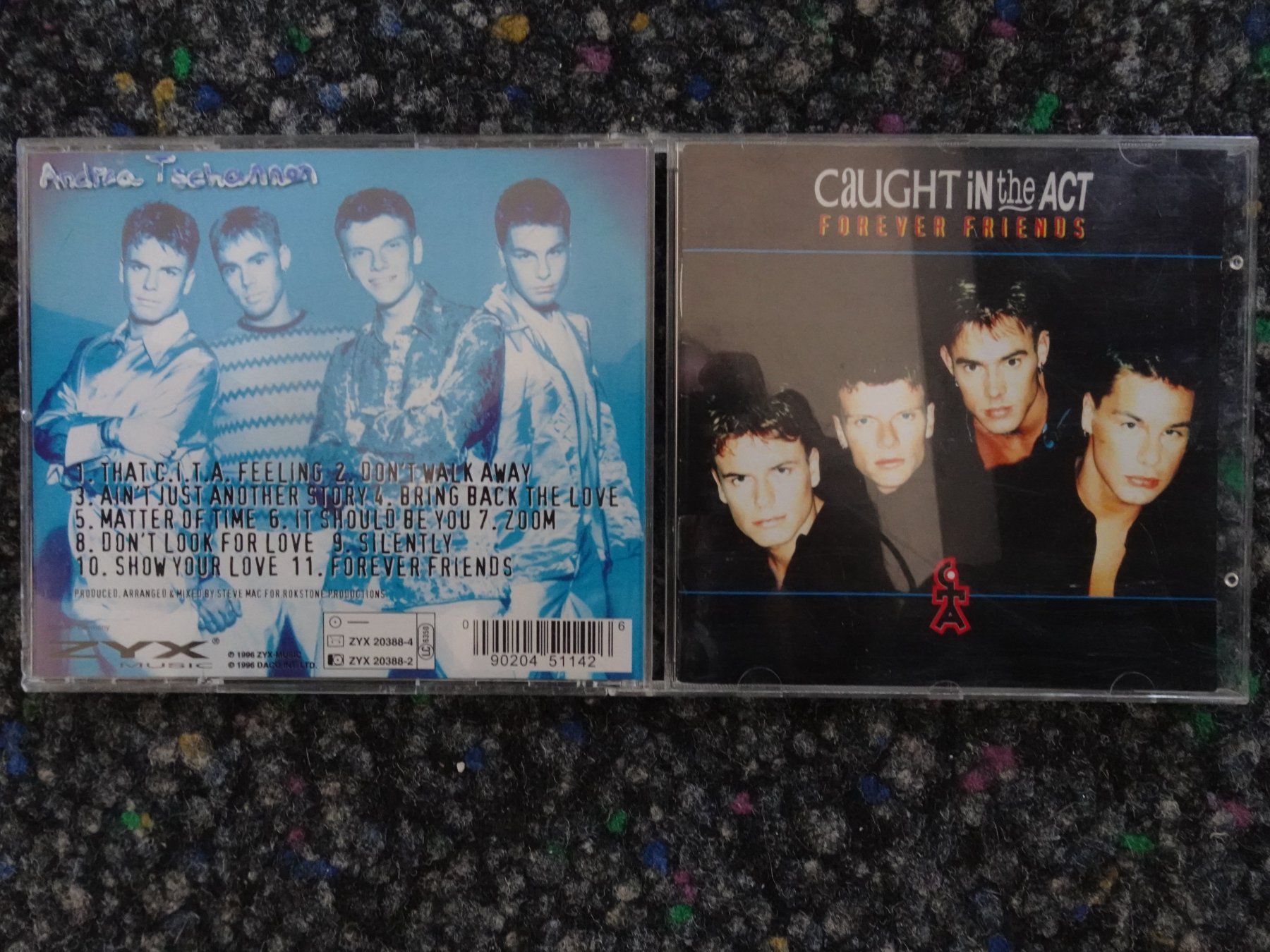 CD: CD : Caught in the act – Usato da Lotzwil venduto da Kiddis
