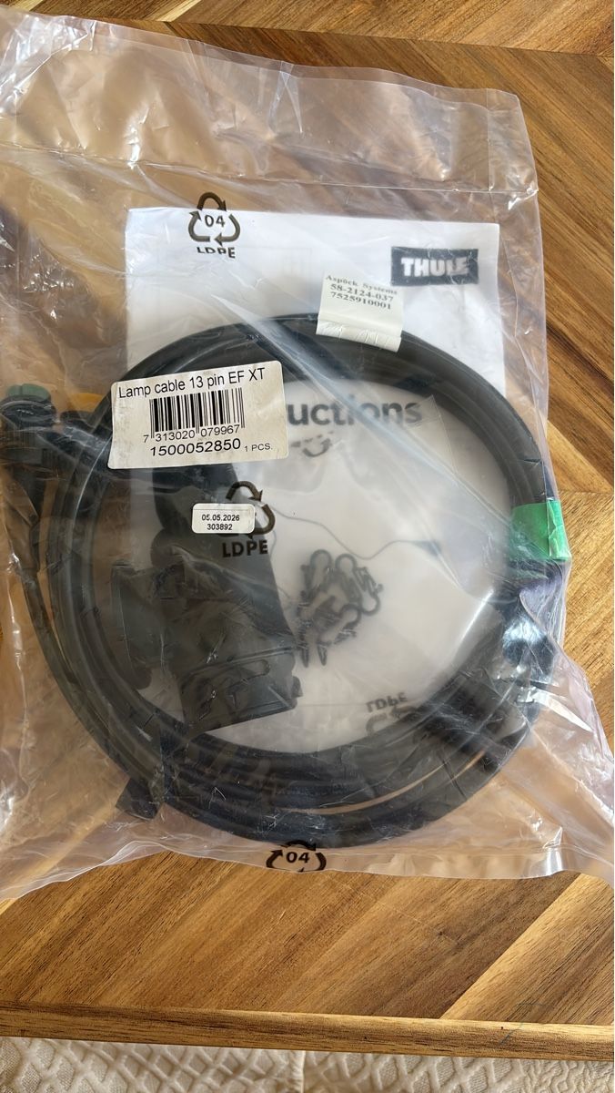 Kabel: Thule Lampenkabel 13 pin EF XT neu – Neu und originalverpackt aus Zuzwil BE von Steve814