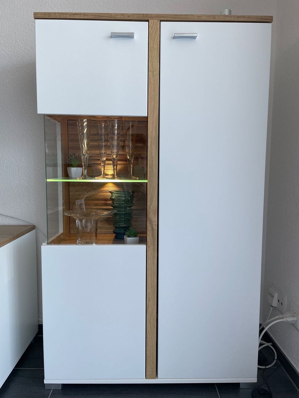 TV Möbel: TV-Möbel und Highboard – Gebraucht aus Zollikofen von Zyklomdupf 1