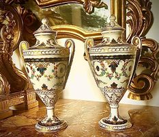 2 Original Luxus Porzellan Vasen Carl Thieme um 1900