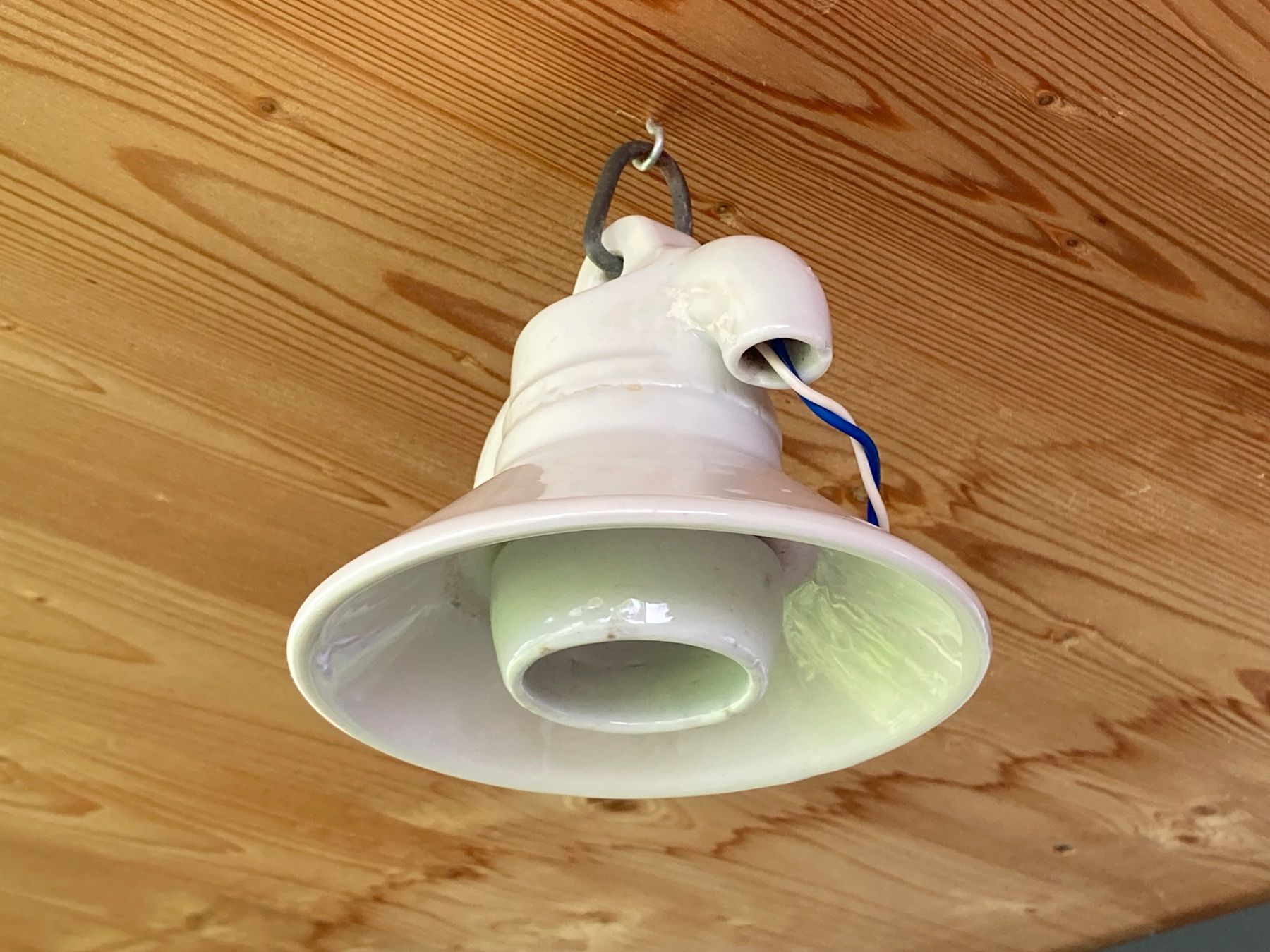 Lampadari & plafoniere: antike Stalllampe/Hängelampe – Usato da Lüchingen venduto da Eeizo