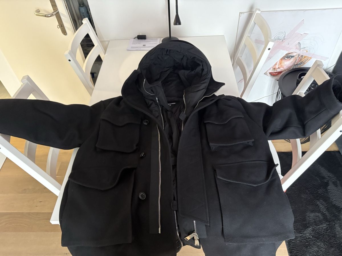 Dsquared2 Cappotti: Dsquared2 Daunen Jacke – Usato da Binz venduto da Faltieri
